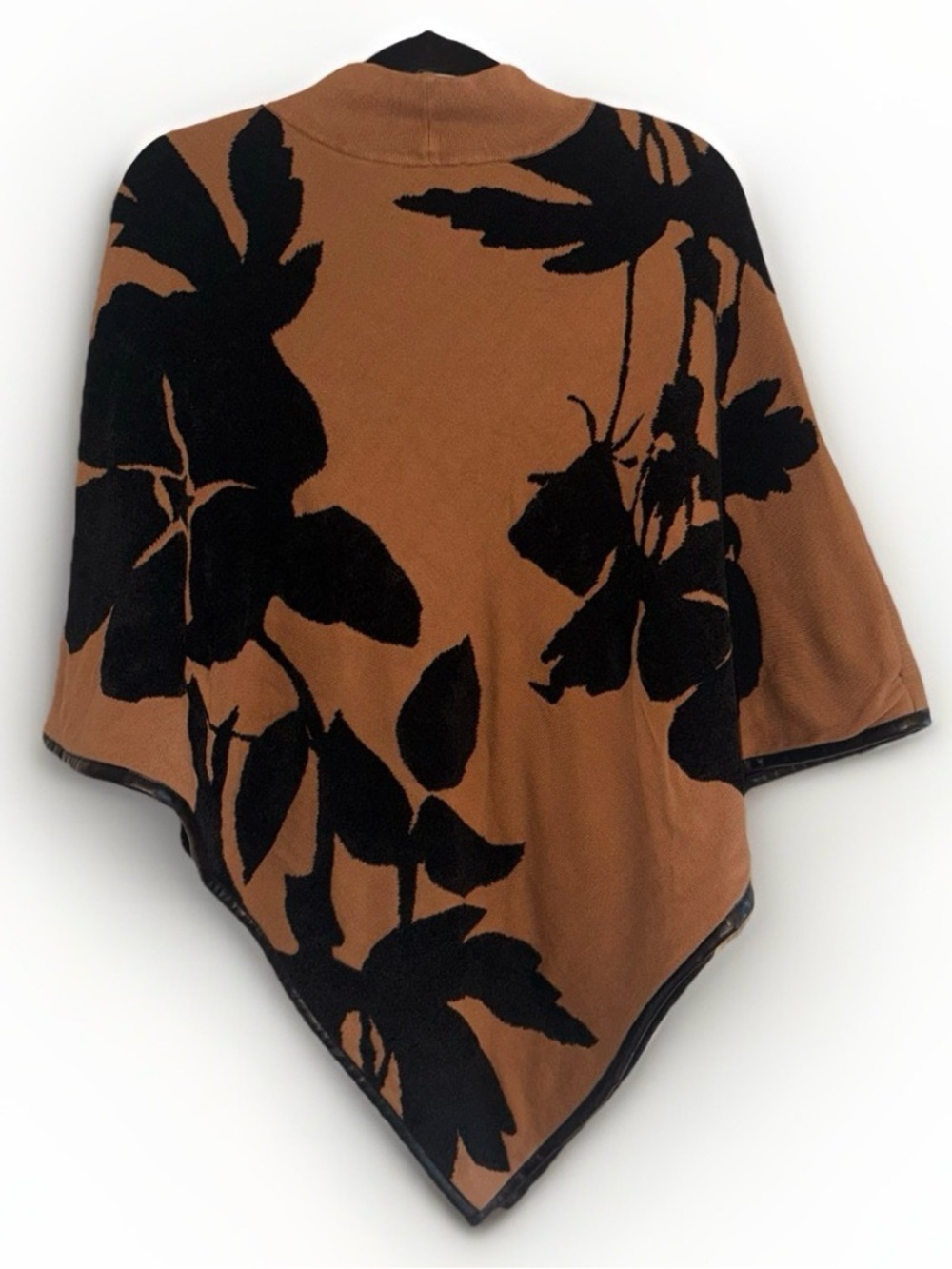 NWT Chico’s Cameo Blooms Triangle Poncho Camel Black Color size Small/Medium - Picture 3 of 5